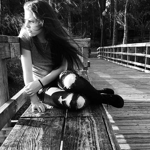 Skylar Massre 